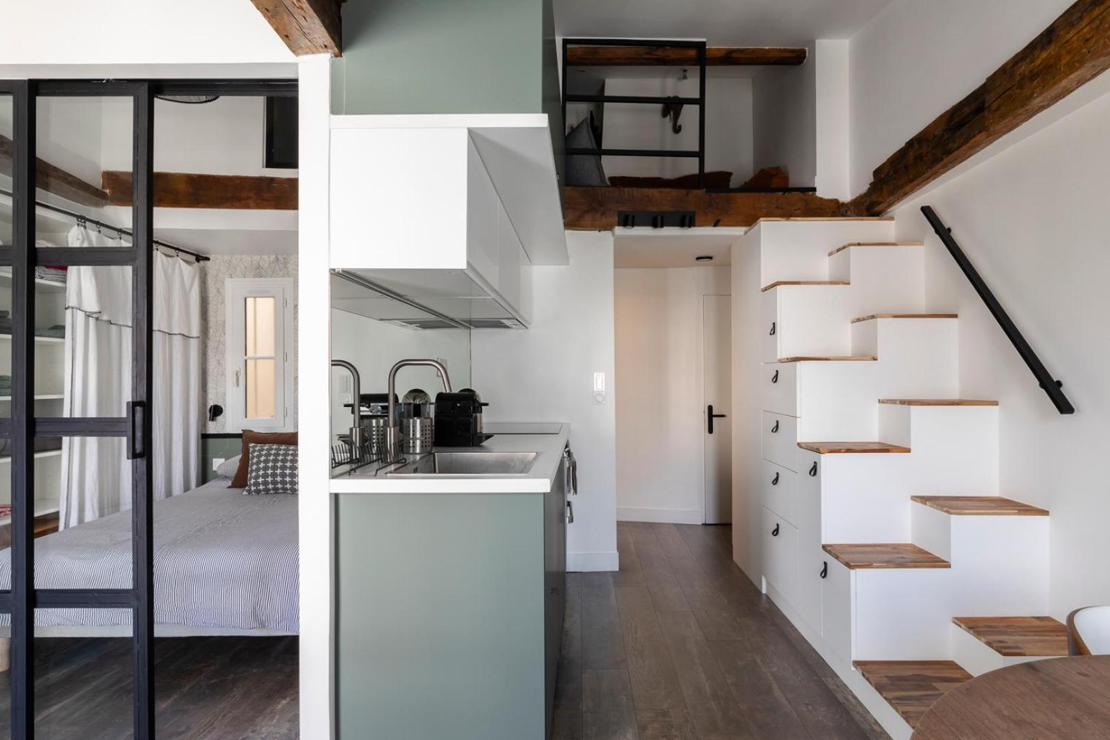 Charming Newly Renovated In The Heart Of St Germain Des Pres Appartement *